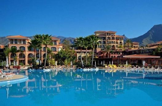 https://imgc.invia-travel.de/images/xmldata/6884/hotel6884-517c21b2-f559-4014-9e1c-4894f5267706_medium.jpeg
